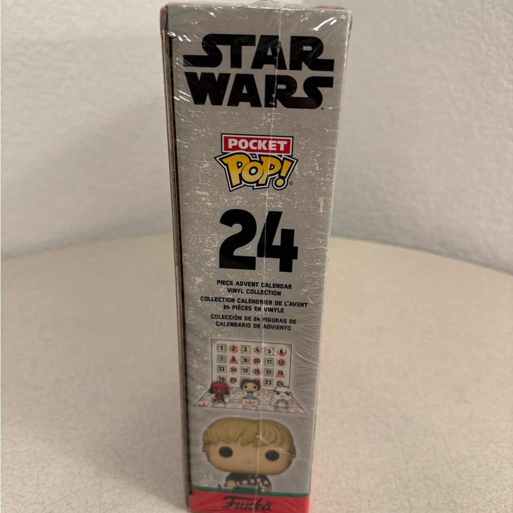 Funko Star Wars Disney Advent Calendar 24 Pc Vinyl Collection Holiday New - Picture 5 of 6